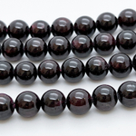 Гранат альмандин бусины, размер около 7,9-8,1 мм, цена за 12 шт (1/4 нити)