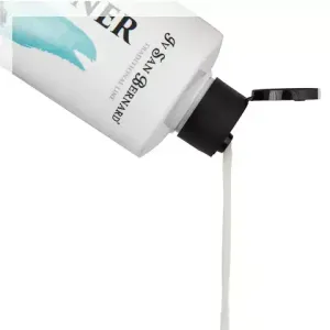 Кондиционер  Iv San Bernard Traditional Line Talc для щенков и котят Кондиционер  Iv San Bernard Traditional Line Talc для щенков и котят