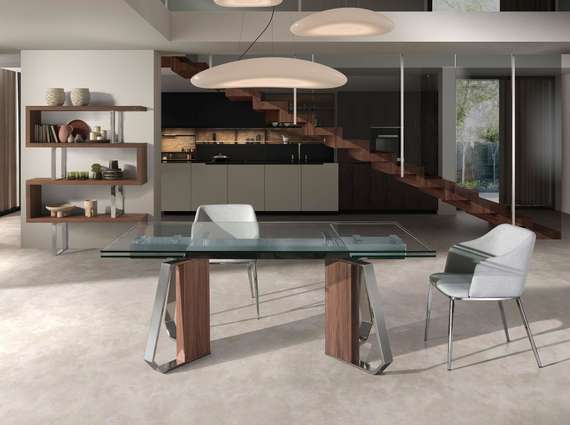 Раздвижной обеденный стол 1159 из стекла, ореха и хромированной стали