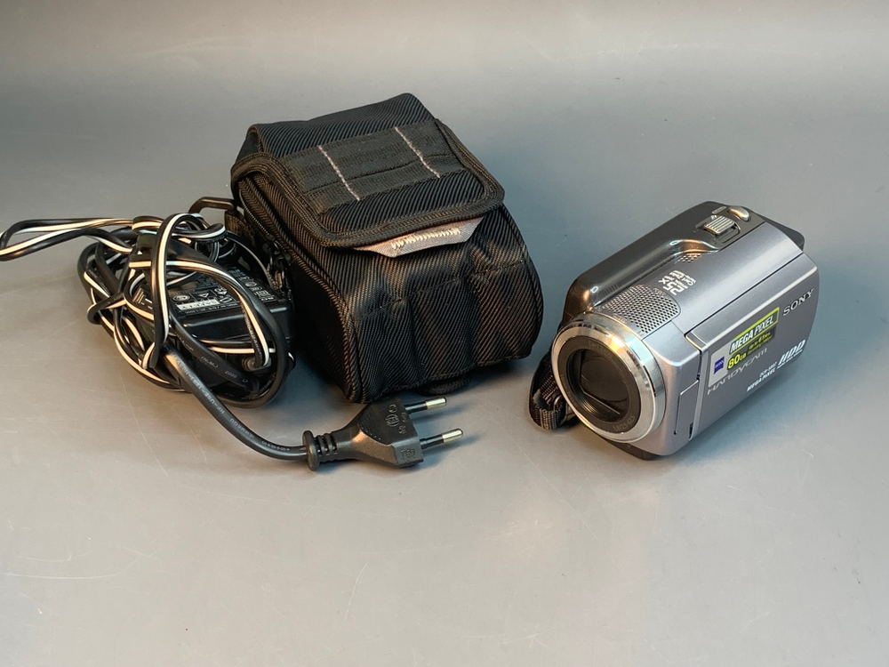 Sony DCR-SR87E