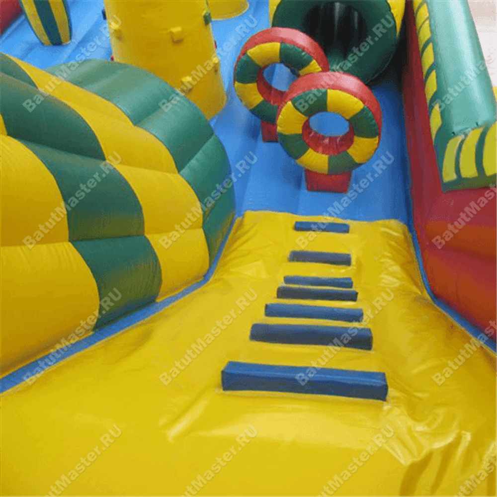 Большой надувной батут-горка "Корабль флибустьеров" 14*6*6 м