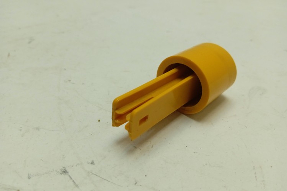 FE1014N кт140 Кнопка включения для стиральной машины Zanussi FE1014N б/у