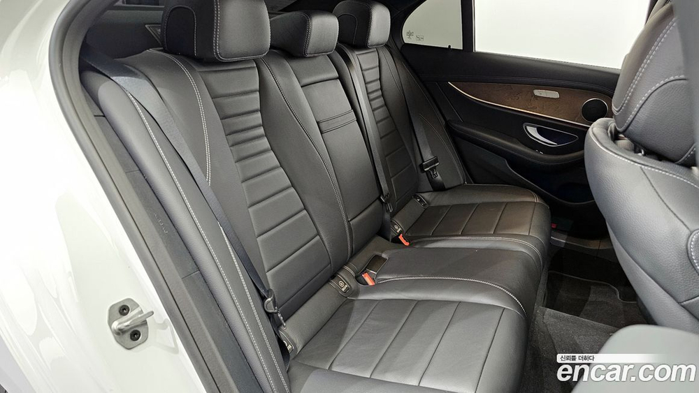 Mercedes-Benz E-Class W213 E250 Exclusive (08.2021)