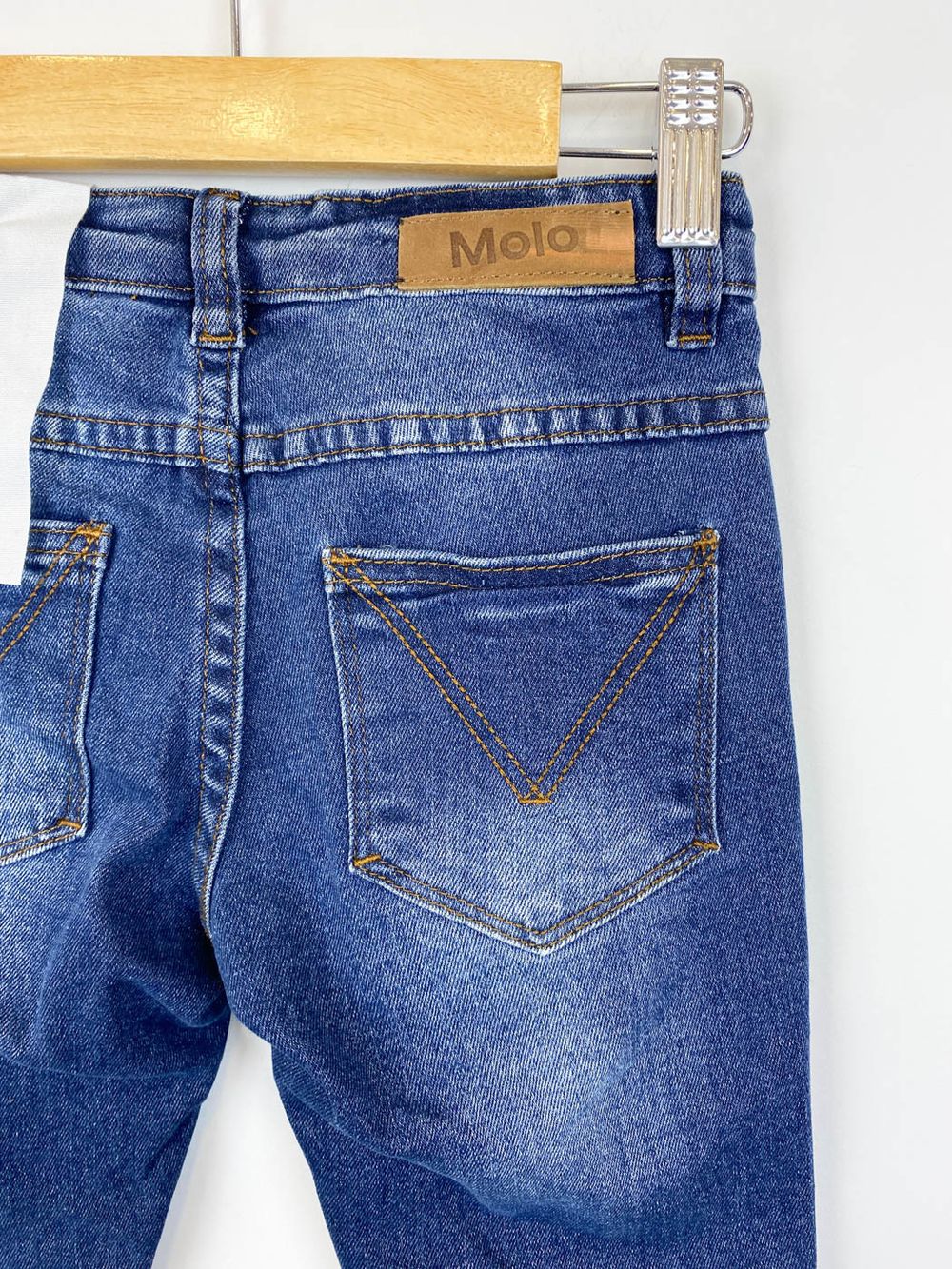 Джинсы Molo