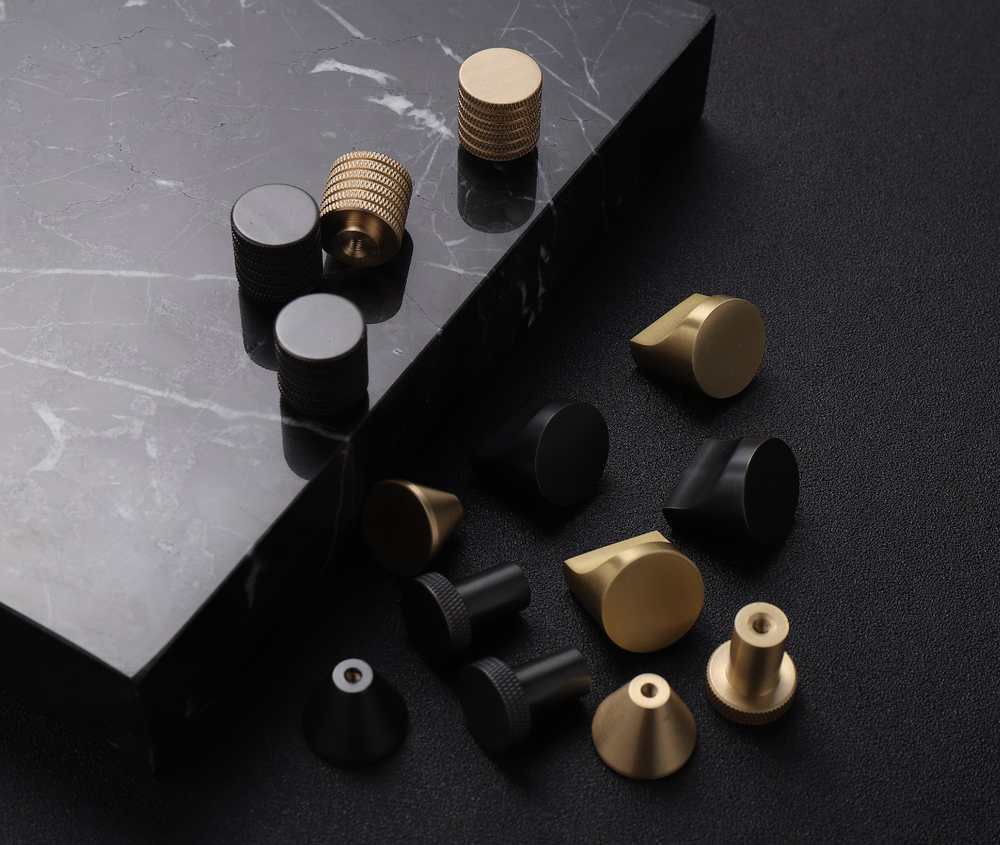 Ручка-кнопка HK003 brass