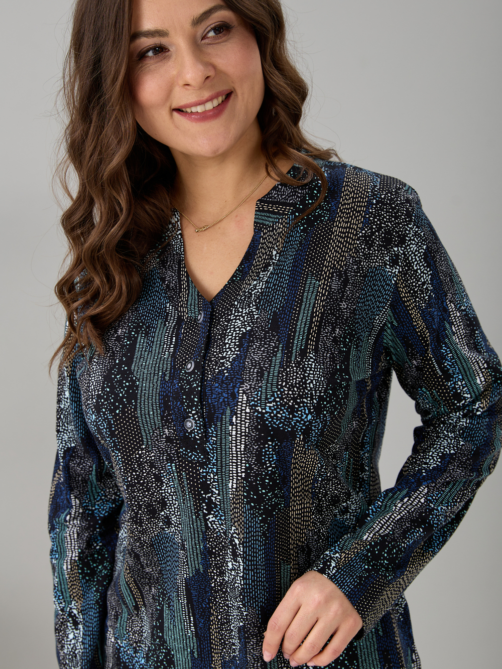 Блузка БЛ-22/черный-разноцветныйпиксель