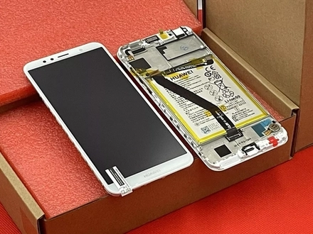 Huawei Y6 2018 (ATU-L21) / Y6 Prime 2018 (ATU-L31)/ (Дисплейный модуль с тачскрином) (в рамке с аккумулятором) (ORIG-SP)