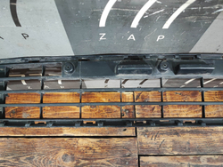 Решетка переднего бампера JAC J7 20-нв Б/У Оригинал 2803102U7300