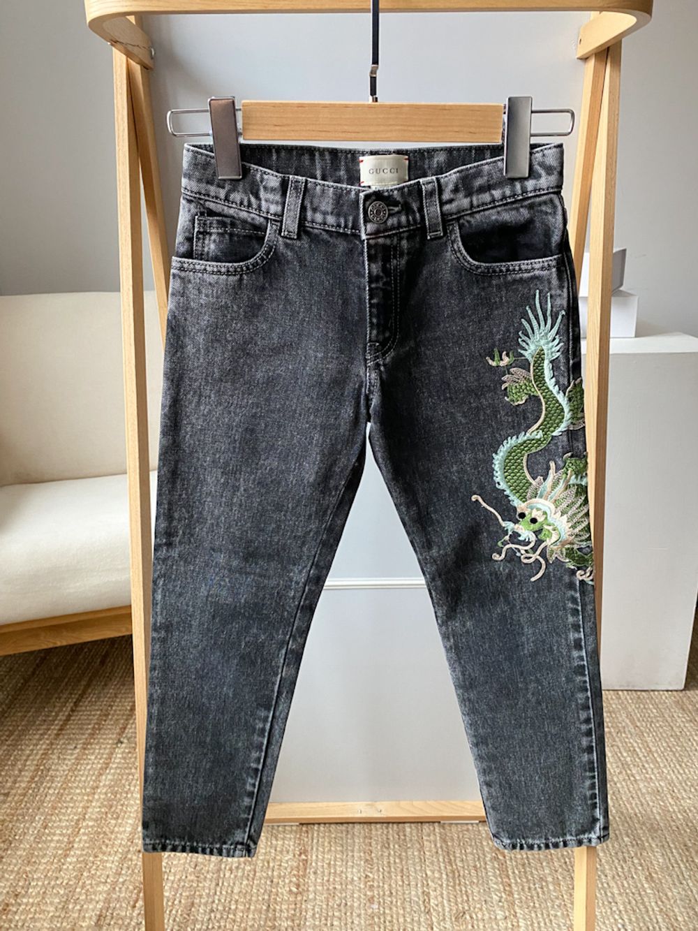 Джинсы Gucci, 128