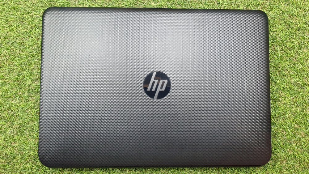 Ноутбук HP 14-ac100ur N7H93EA