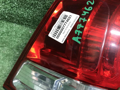 Фонарь левый внешний Toyota Land Cruiser 200 07-12