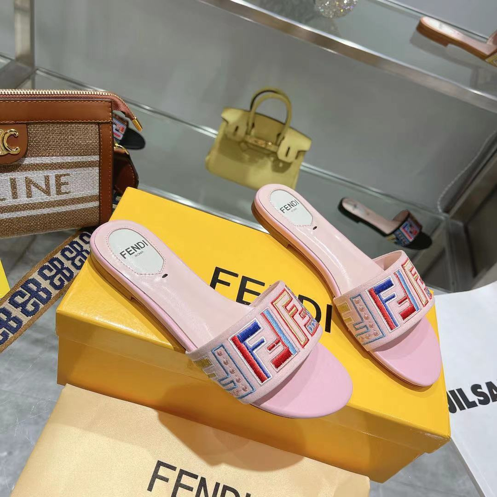 Fendi Signature Slides