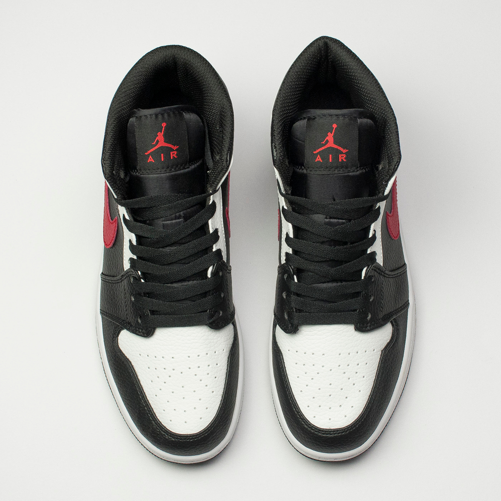 Кроссовки Nike Air Jordan 1 Black / Red
