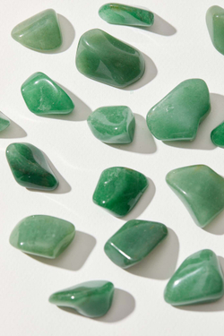 Зелёный авантюрин галтовка