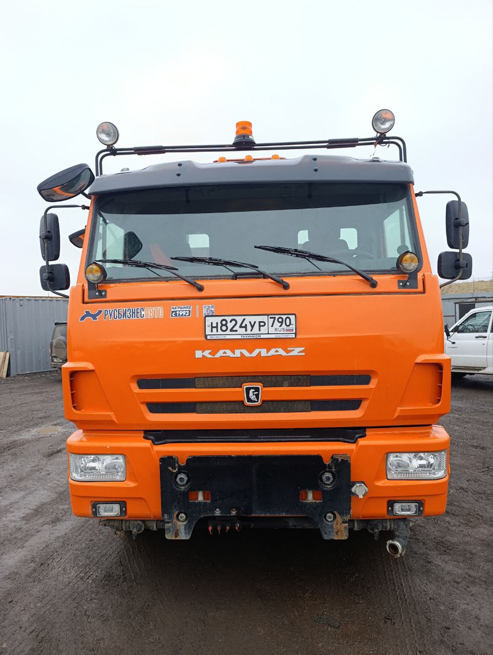 КамАЗ 65115 6x4 КДМ КО-823 (Дизельный, 6,7 л, 292 л.с., МТ)