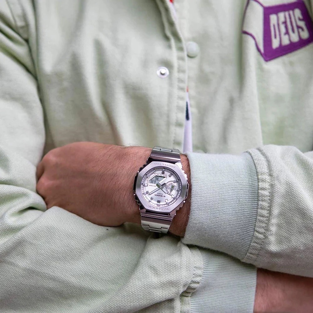 Часы Casio GM-2110D-7A