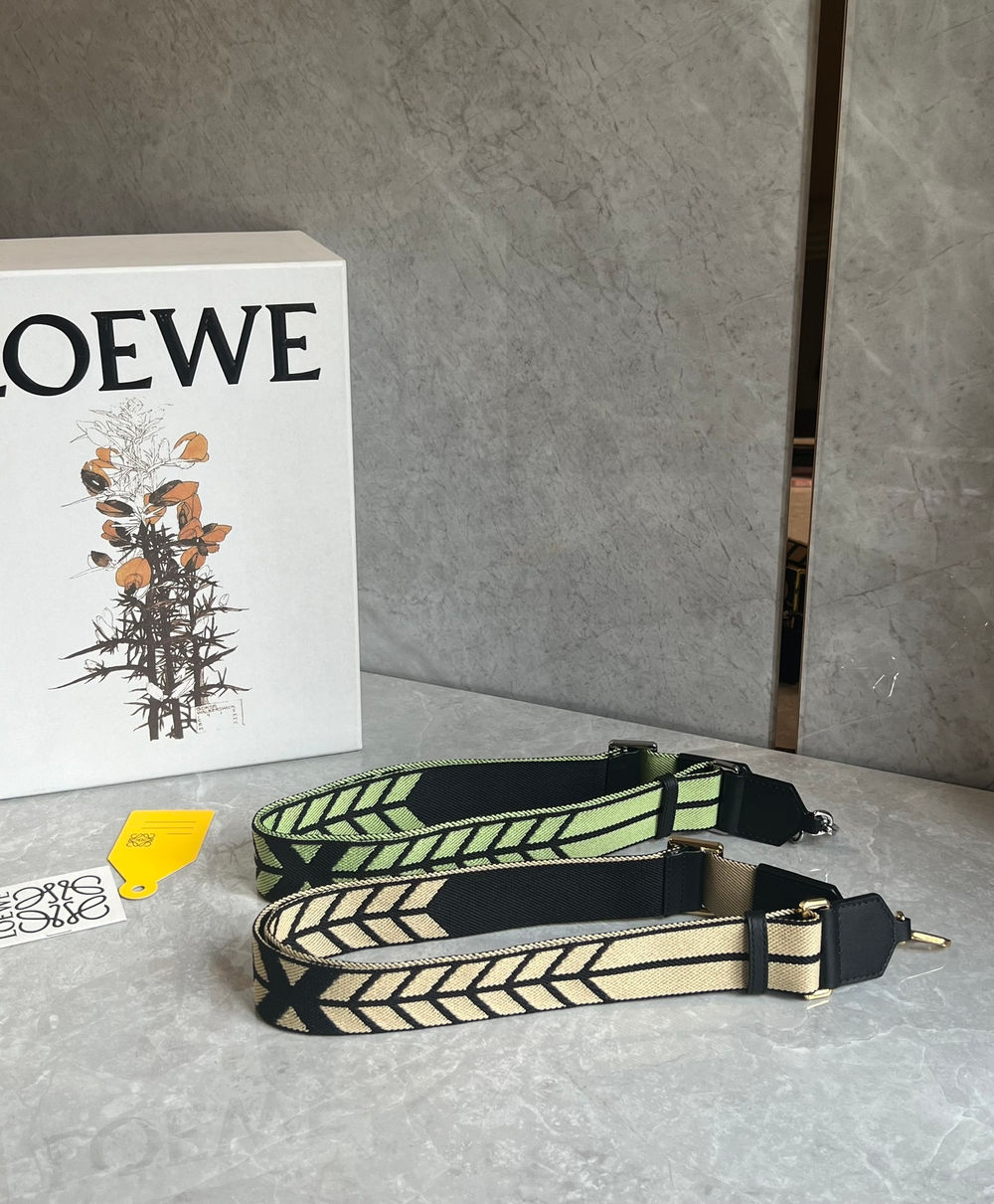 Loewe Strap (4 colors)
