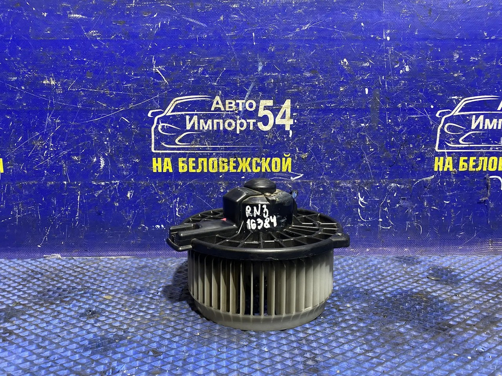 Моторчик печки Honda STREAM 2000-2006