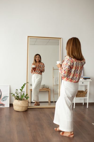 Брюки 2022 - модные женские брюки на осень