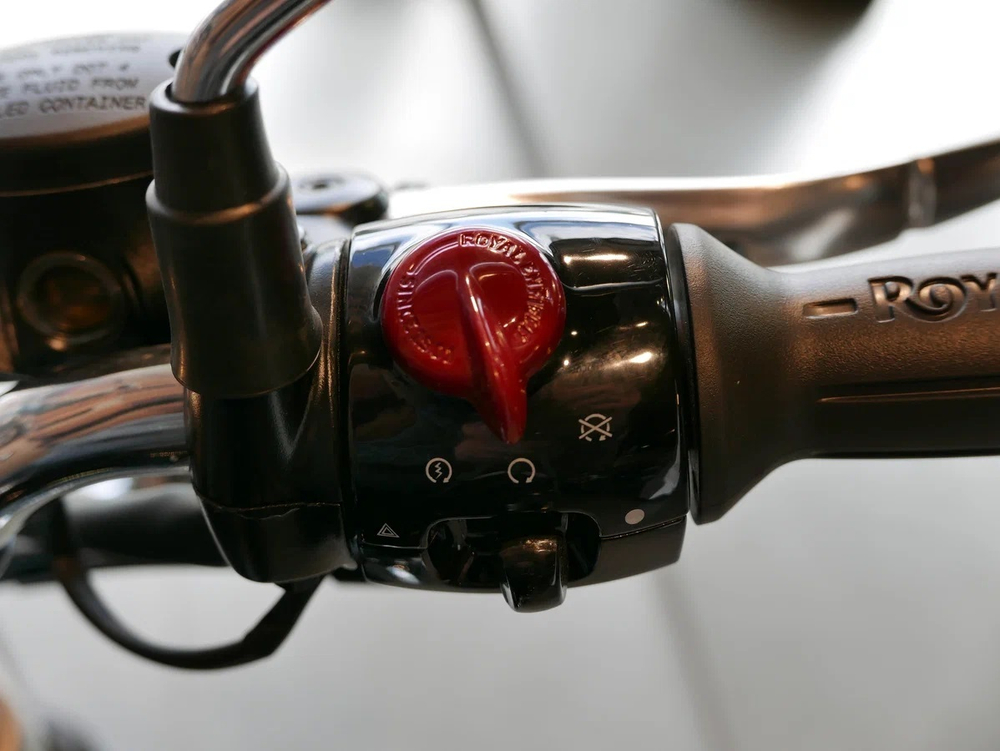 Royal Enfield Interceptor 650 Sunset Strip, 2024