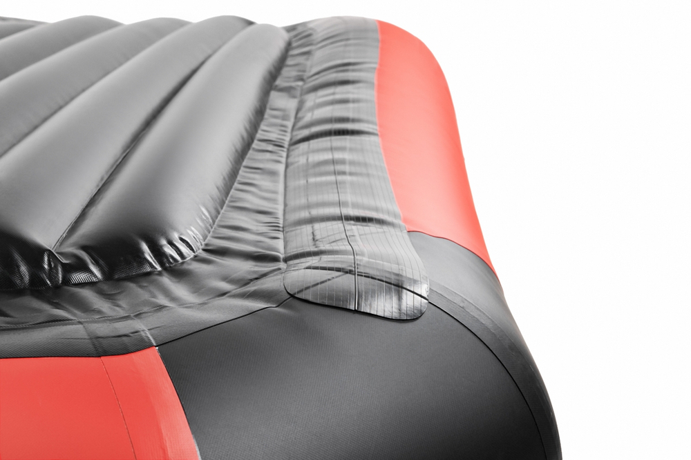 YACHTMAN-260 МНД НАДУВНОЕ ДНО (Яхтман) красный-черный (лодка ПВХ с усилением)