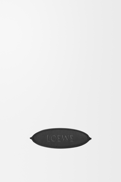 Loewe Сумка-мешок Pebble Dice из классической телячьей кожи, черный