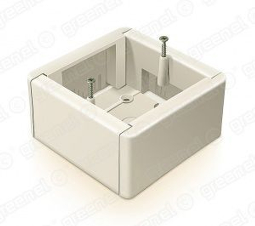 Коробка универсальная 88х88х44 белая