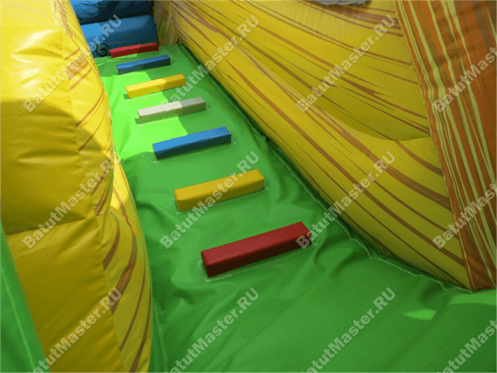 Коммерческий надувной батут "Пиратская радость"