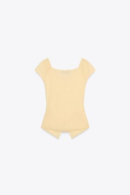ZARA ТРИКОТАЖНЫЙ ТОП СО СБОРКАМИ, ЖЕЛТЫЙ