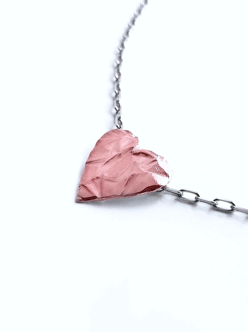 Колье "Мятое сердце" в розовой эмали