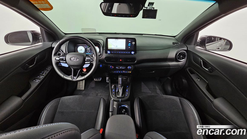 Hyundai The New KONA Бензин 2.0 2WD (04.2022)