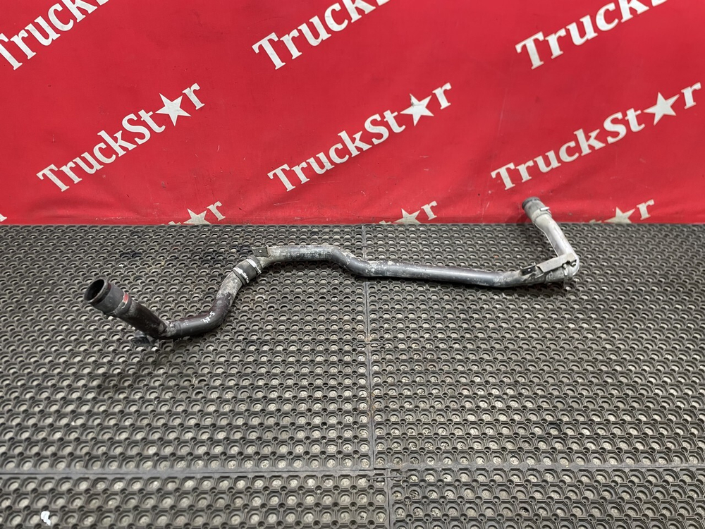 Патрубок охлаждения ретардера в сборе 2021г