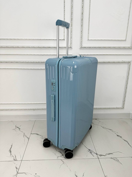 Дорожный чемодан Rimowa