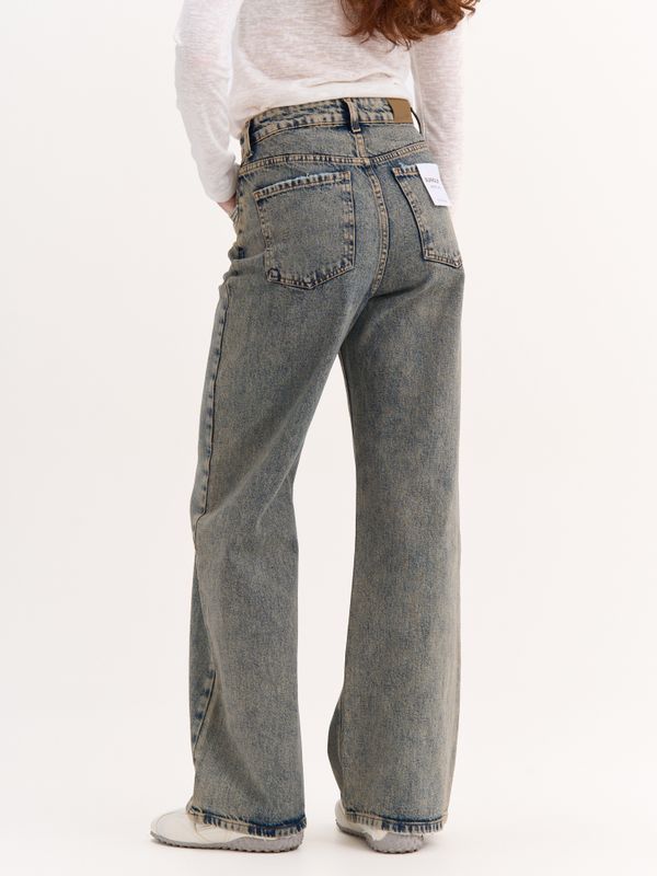 Джинсы Wide  fit 