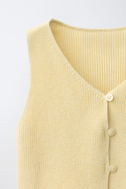 ZARA ТРИКОТАЖНЫЙ ТОП С ПУГОВИЦАМИ, СВЕТЛО-ЖЕЛТЫЙ
