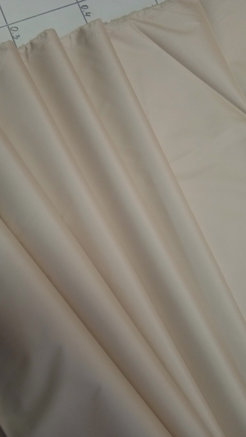 Беж, дюспо, курточная ткань