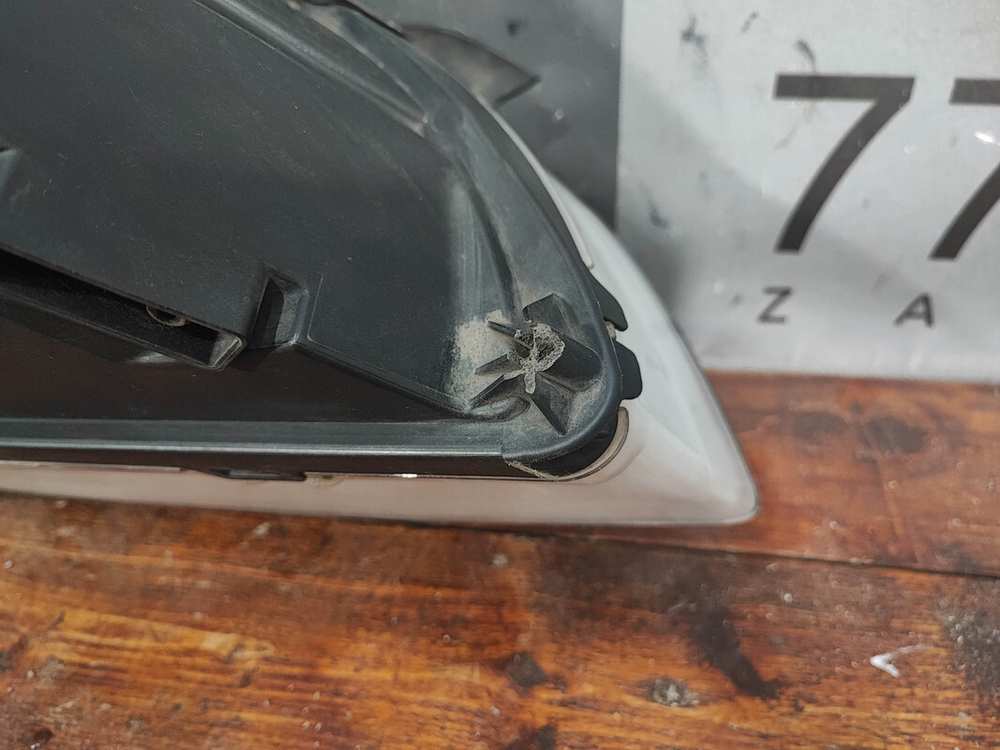 Фара левая Volvo XC70 S80 Cross Country 07-16 Б/У Оригинал 31353538