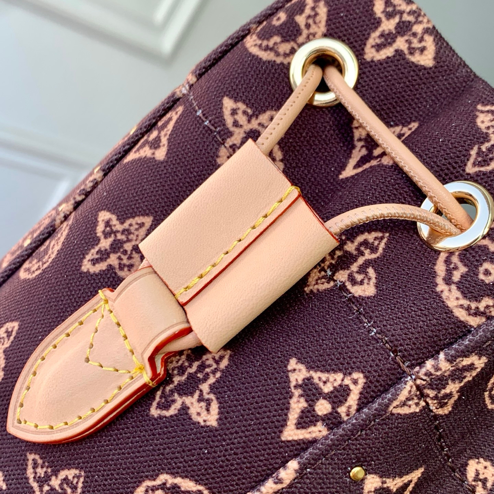Louis Vuitton Noe Trunk