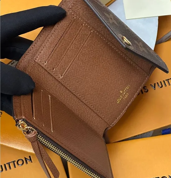 Кошелек Louis Vuitton Victorine канва Monogram Macassar