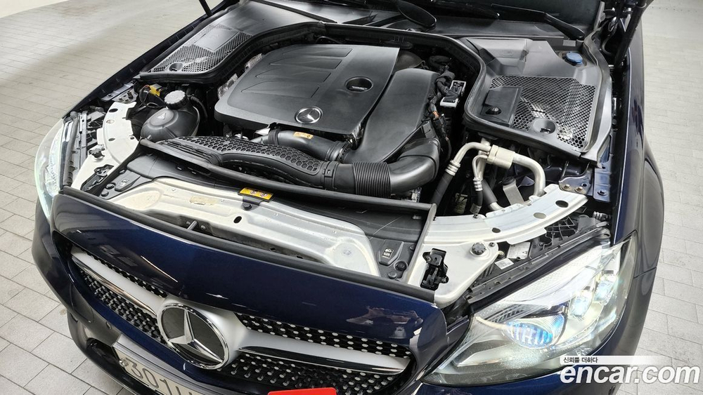 Mercedes-Benz C-Class W205 C200 Cabriolet (04.2020)
