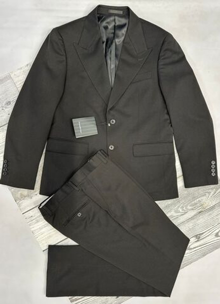 Классический костюм Zegna