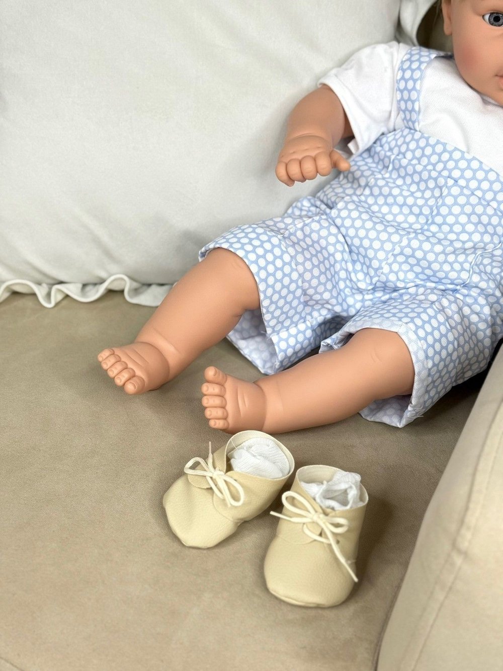 Кукла Berbesa мягконабивная 62см Dulzon (8050S)