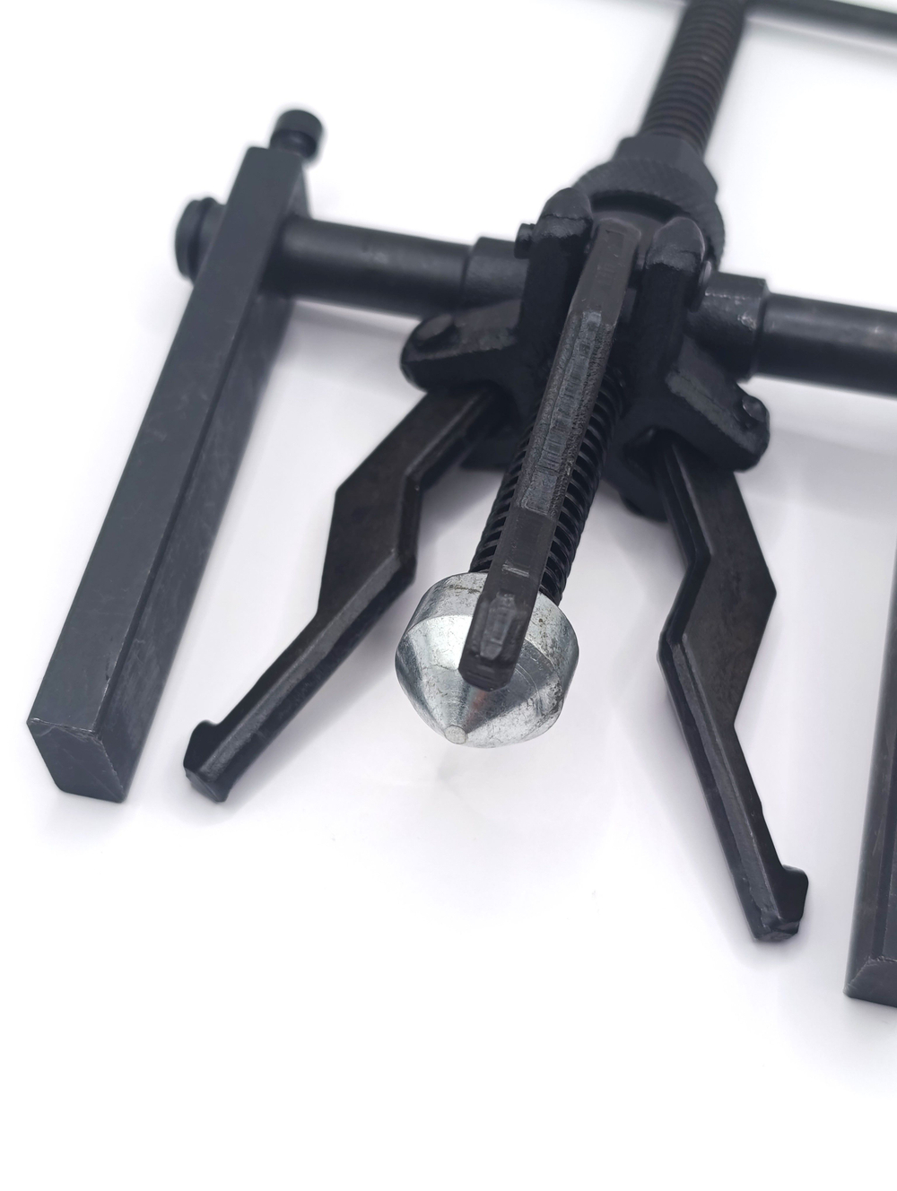 Съемник подшипников и втулок с внутренним захватом. Съемник внутренних обойм и подшипников 18-38мм