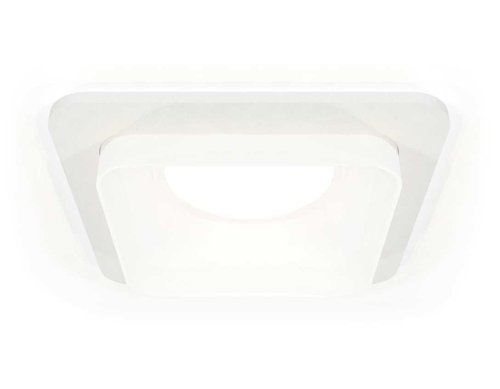 Комплект встраиваемого светильника Ambrella light XC7901013 SWH/FR белый песок/белый матовый MR16 GU5.3 (C7901, N7755)
