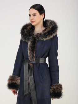 Дубленка зимняя натуральная с капюшоном длинная и теплая