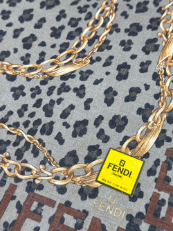 Платок коричневый с леопардовым узором Fendi