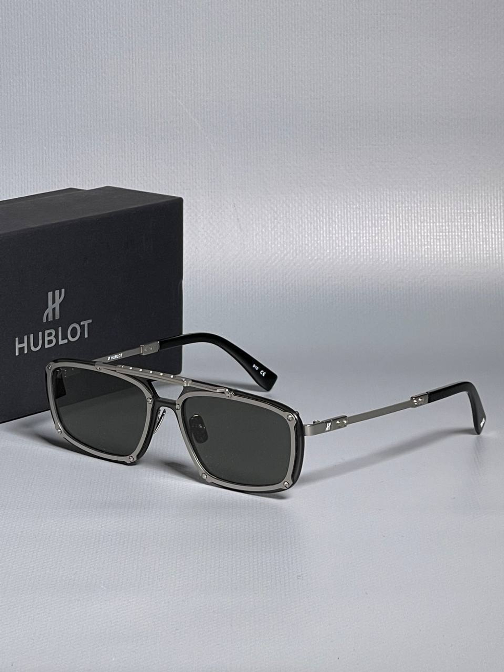 Солнцезащитные очки Hublot, арт. 480669015