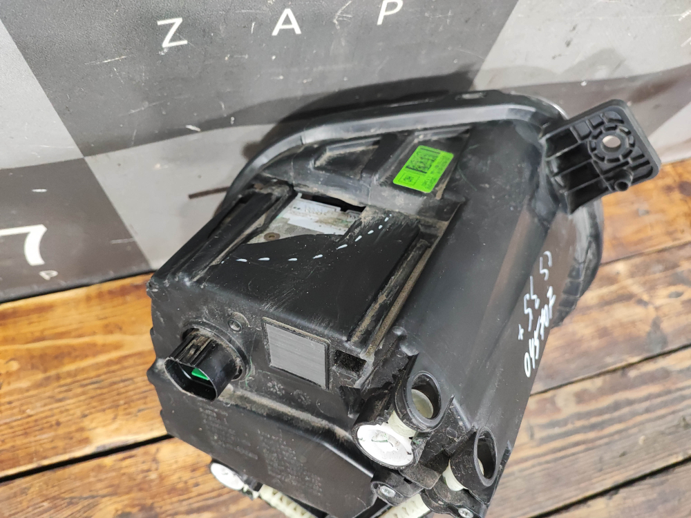 Фара левая LED Changan CS35 Plus 21-нв Б/У Оригинал S111F2805010500AA