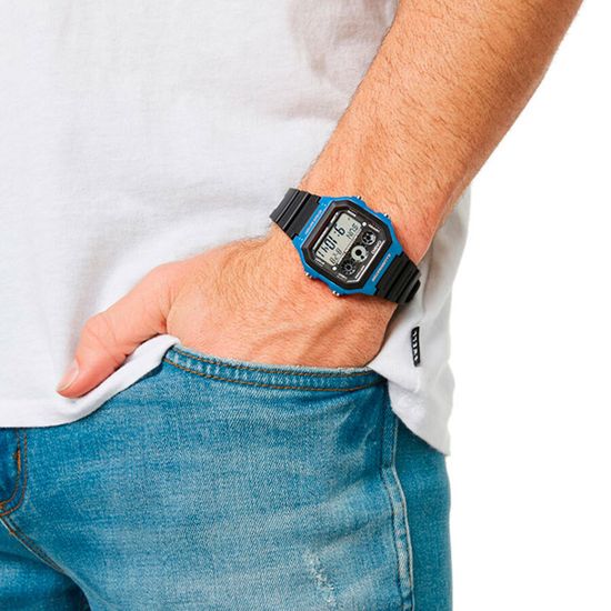 Наручные часы CASIO AE-1300WH-2A