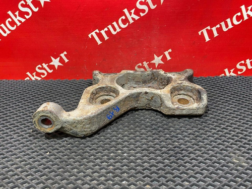 Кронштейн амортизатора заднего правый